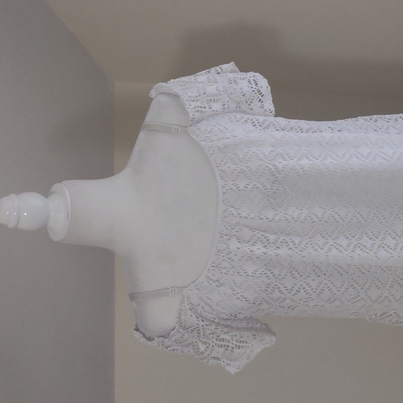 Old Navy off-shoulder white lined top Size M Made in the USA - Picture 3 of 9